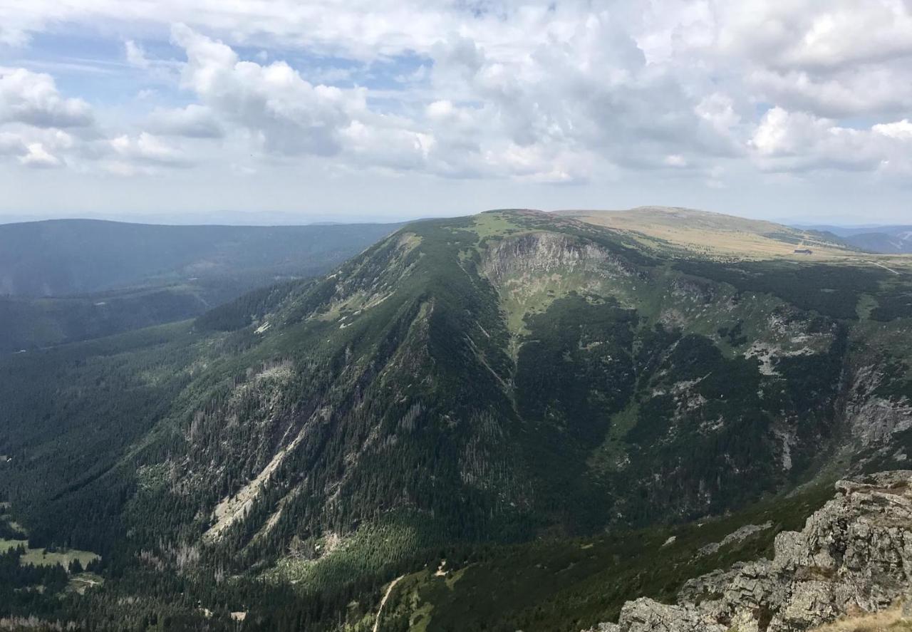 Appartamento Apartmán u sklárny Harrachov Esterno foto